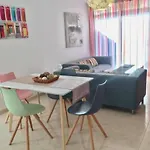 Schoene Mit Sonnenterrasse Und Meerblick By Interhome 아파트 *