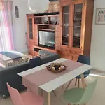 Appartamento Schoene Mit Sonnenterrasse Und Meerblick By Interhome